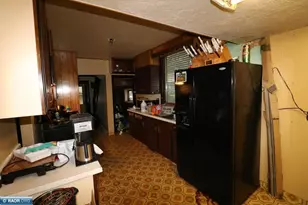 118 E Indiana Ave, Gilbert, MN 55741 - Photo 14