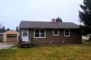 31 S Erie St, Aurora, MN 55705 - Photo 1