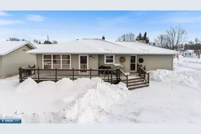 704 S 8th Ave W, Virginia, MN 55792 - Photo 1