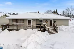 704 S 8th Ave W, Virginia, MN 55792 - Photo 1