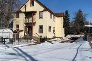130 E 16th St, Hibbing, MN 55746 - Photo 2