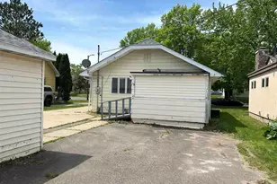 3518 W 2nd Ave, Hibbing, MN 55746 - Photo 18