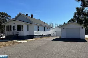 801 NW 3rd St, Chisholm, MN 55719 - Photo 1