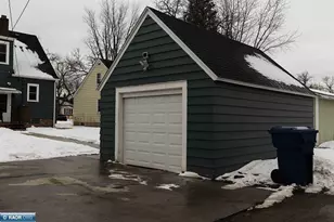 1125 Minnesota St, Hibbing, MN 55746 - Photo 2