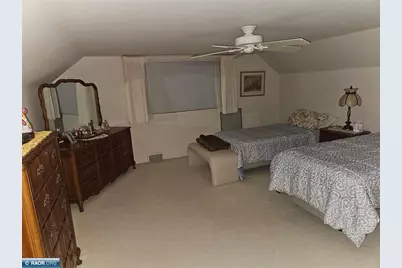 816 E 25th St, Hibbing, MN 55746 - Photo 30