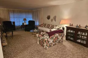 816 E 25th St, Hibbing, MN 55746 - Photo 12