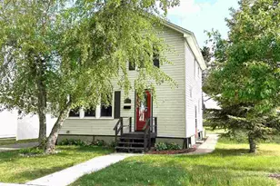 638 E James St, Ely, MN 55731 - Photo 1