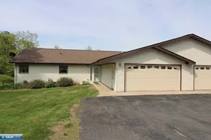 404 Pospeck Ln, Hoyt Lakes, MN 55750 - Photo 1