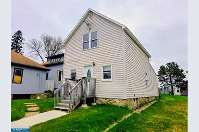 326 5th St SW, Chisholm, MN 55719 - Photo 1