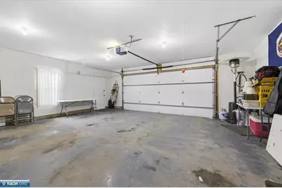 515 W 15th Ave, Eveleth, MN 55734 - Photo 32