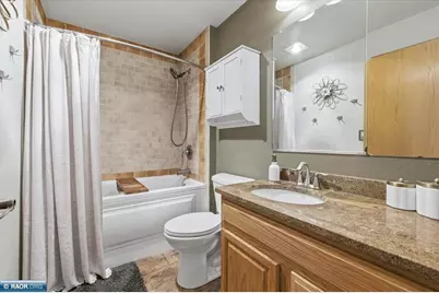 515 W 15th Ave, Eveleth, MN 55734 - Photo 12