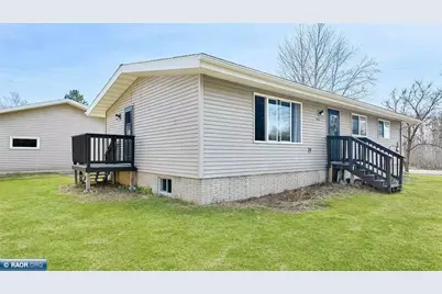 1712 W 1st Street, Eveleth, MN 55734 - Photo 1
