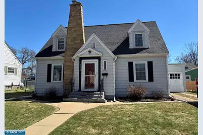 1110 Minnesota St, Hibbing, MN 55746 - Photo 1