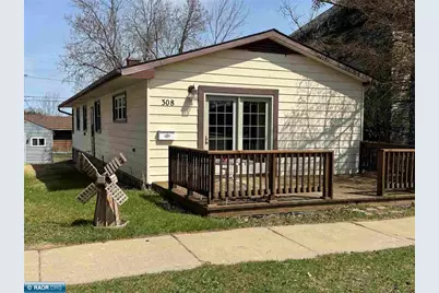 308 NW 1st Street, Chisholm, MN 55719 - Photo 1