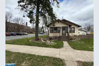 1229 12th St S, Virginia, MN 55792 - Photo 2