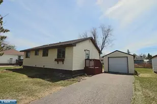 218 Dorchester Dr, Hoyt Lakes, MN 55750 - Photo 1