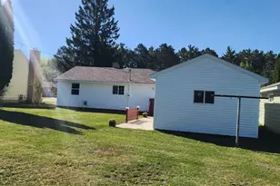 31 Erie St, Aurora, MN 55705 - Photo 4