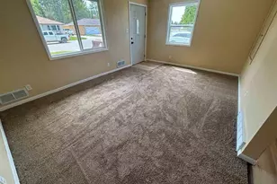 31 Erie St, Aurora, MN 55705 - Photo 8