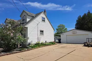 4014 19th Ave E, Hibbing, MN 55746 - Photo 4