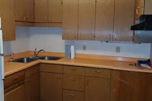 1114 E 22nd St, Hibbing, MN 55746 - Photo 6
