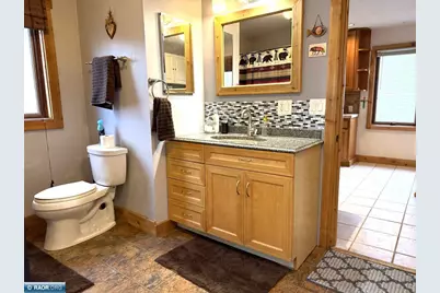 37 E Boundary, Ely, MN 55731 - Photo 8