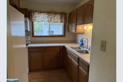 202 Kent, Hoyt Lakes, MN 55750 - Photo 8