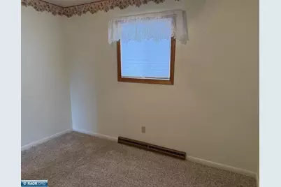 202 Kent, Hoyt Lakes, MN 55750 - Photo 18