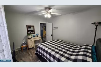 324 E White St, Ely, MN 55731 - Photo 22