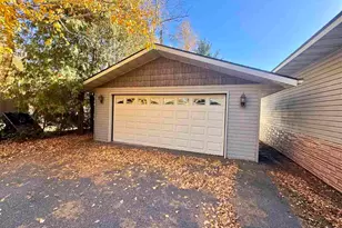 8128 Long Lake Rd, Eveleth, MN 55734 - Photo 2