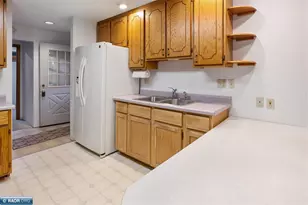 7860 Pine Dr, Eveleth, MN 55734 - Photo 8