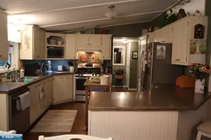 3715 W 7th Ave, Hibbing, MN 55746 - Photo 16