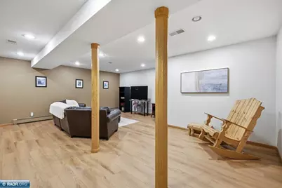 4494 Woodlawn Cir, Eveleth, MN 55734 - Photo 22