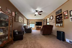 5475 Carnation Ave, Virginia, MN 55792 - Photo 6