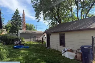 2130 11th Ave E, Hibbing, MN 55746 - Photo 12