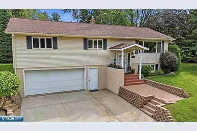 407 Mesabi Drive, Hibbing, MN 55746 - Photo 1