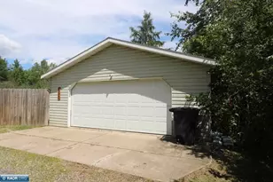 200 S 6th St E, Aurora, MN 55705 - Photo 4