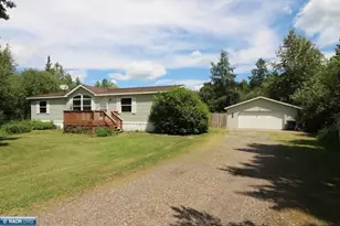 200 S 6th St E, Aurora, MN 55705 - Photo 2