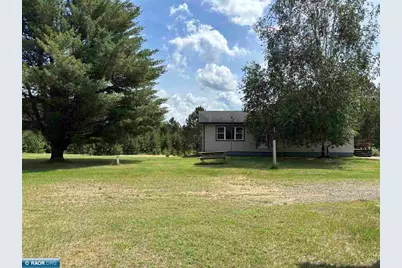 11084 Hayes Rd, Hibbing, MN 55746 - Photo 10