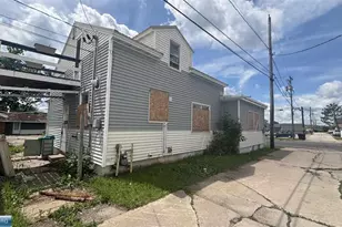 1705 N 9th Ave, Virginia, MN 55792 - Photo 4