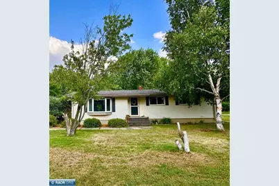 204 S 5th St E, Aurora, MN 55705 - Photo 1