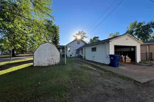 2630 3rd Ave E, Hibbing, MN 55746 - Photo 24