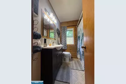 8 13th Street NW, Chisholm, MN 55719 - Photo 22