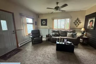 2612 W 4th Ave, Hibbing, MN 55746 - Photo 2