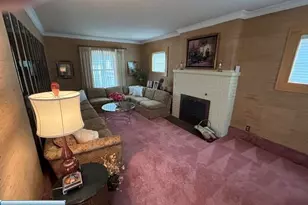 1924 E 10th Ave, Hibbing, MN 55746 - Photo 2