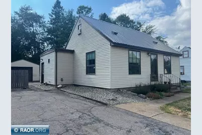 8 W Parkway, Virginia, MN 55792 - Photo 1