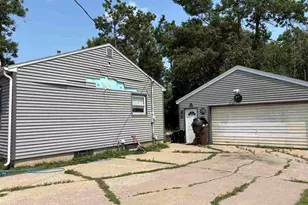 4228 5th Ave E, Hibbing, MN 55746 - Photo 2