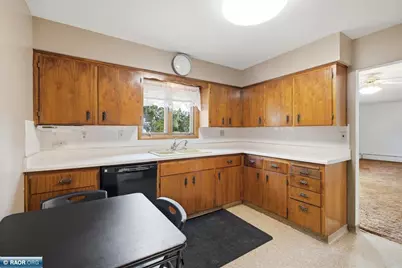 1102 McKinley Ave, Eveleth, MN 55734 - Photo 18