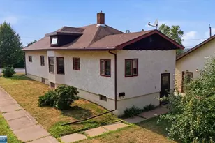 1102 McKinley Ave, Eveleth, MN 55734 - Photo 36
