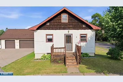 1102 McKinley Ave, Eveleth, MN 55734 - Photo 2