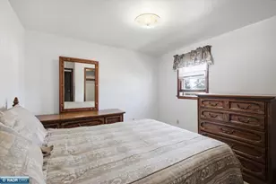1102 McKinley Ave, Eveleth, MN 55734 - Photo 22